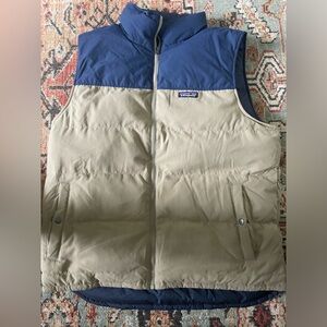 Large Patagonia vest